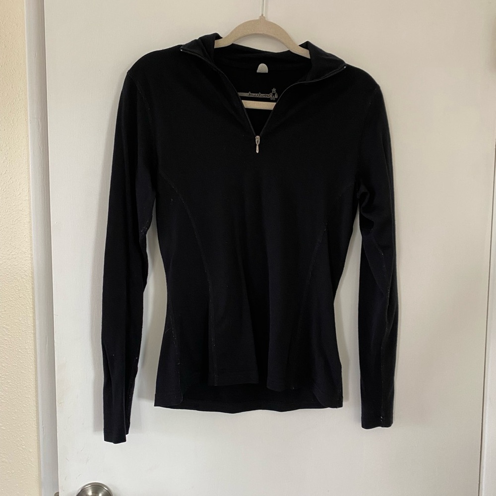 Smartwool Women’s merino wool black base layer 1/4 zip *flaws